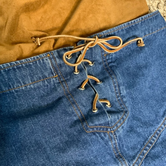 rad Y2k denim mini skirt - Picture 2 of 9